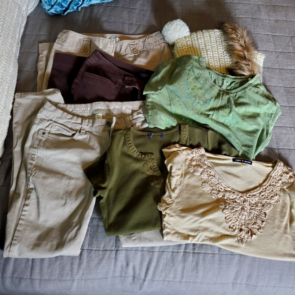 Womens not so mysterious neutral/green bundle